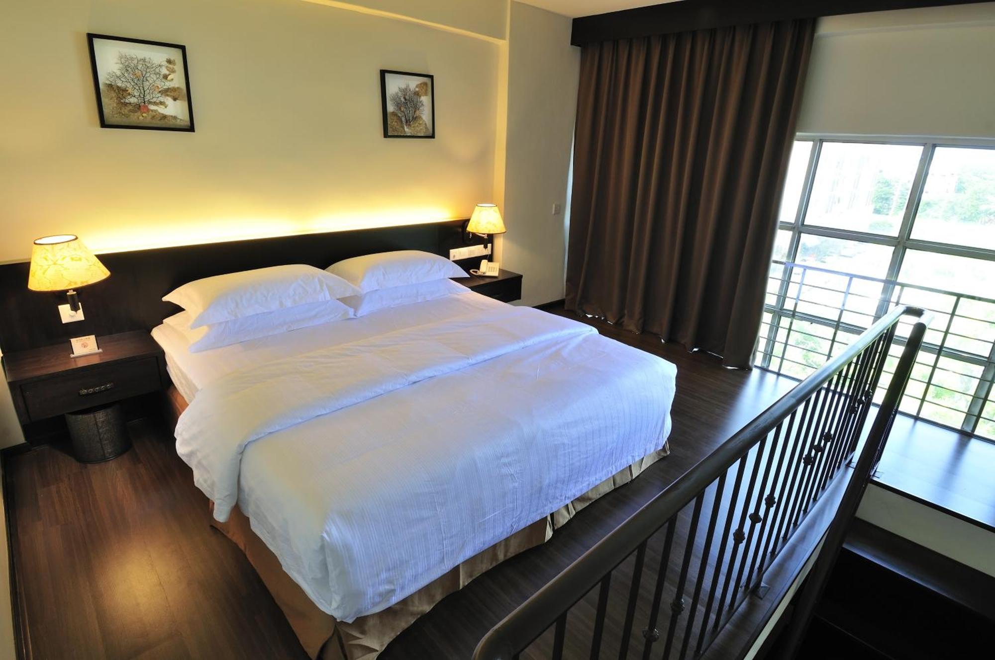Ernes Hotel Perai Exteriér fotografie